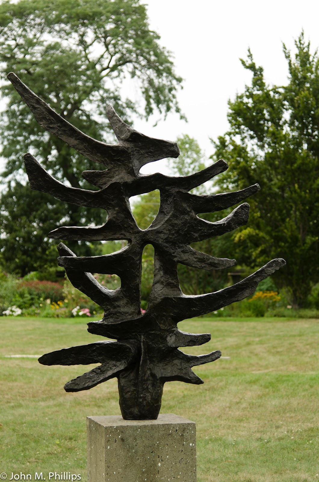 SKEPTIC PHOTO SCULPTURE GARDEN SCULPTURES