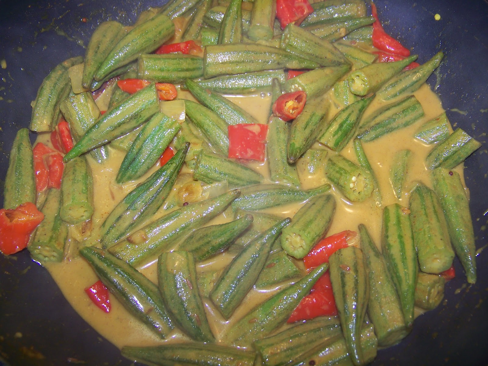 Kitchen Simmer Okra Curry with Coconut Milk (Throwback Thursday)