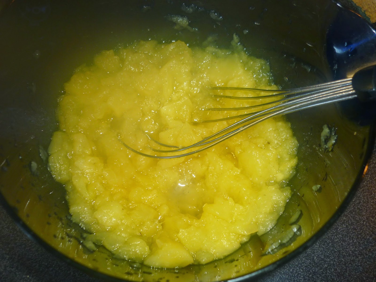 La cuisine de Mimi Compote de pommes Tupperware