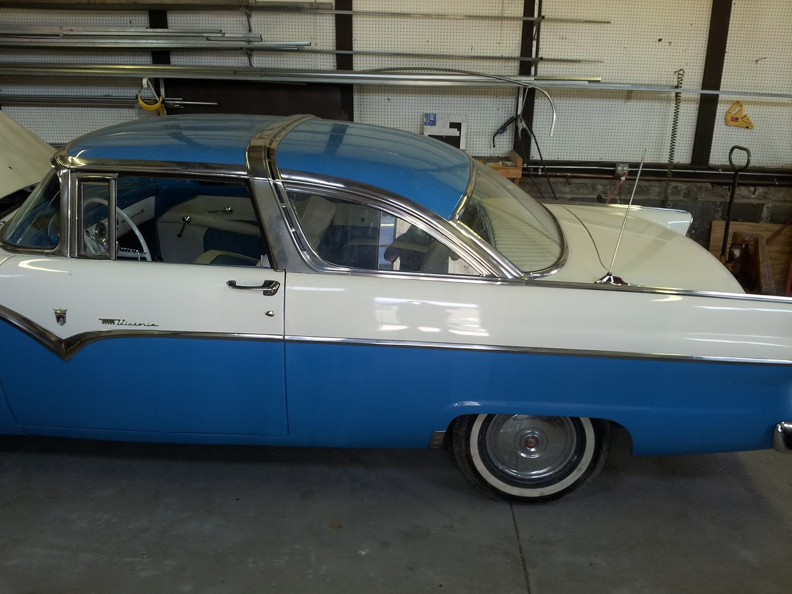 Homestyle Custom Upholstery And Awning 56 Crown Vic