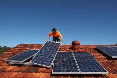 Les plaques solars, rendibles com el carbó