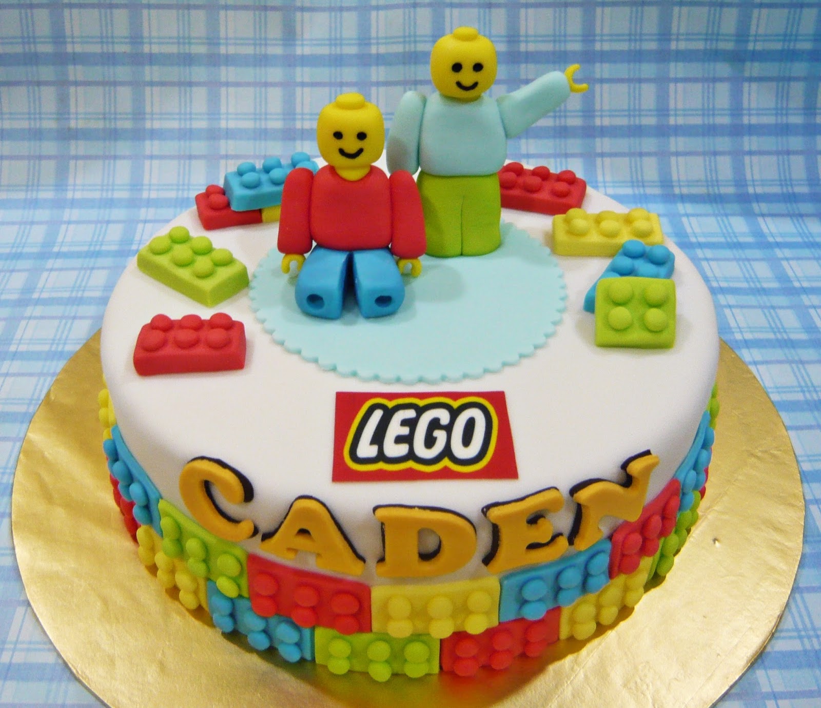 Jenn Cupcakes & Muffins Lego Theme Cake