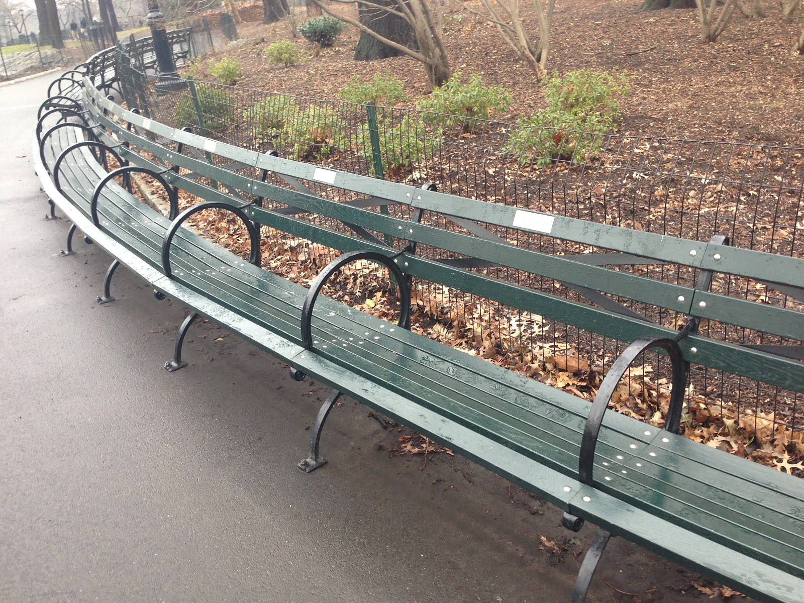 SitTO advocates calling for more outdoor seating in Toronto Toronto