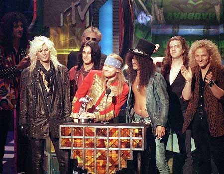 0_21_guns_n_roses.jpg