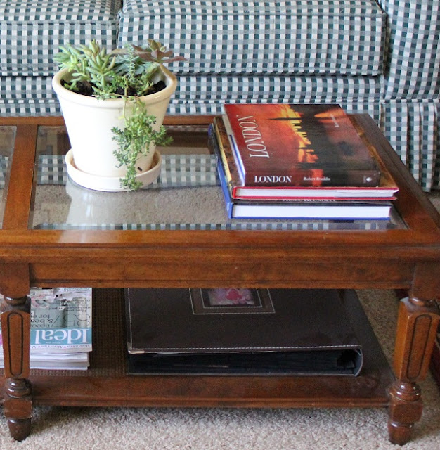 My Cozy Corner How to Style My Coffee Table