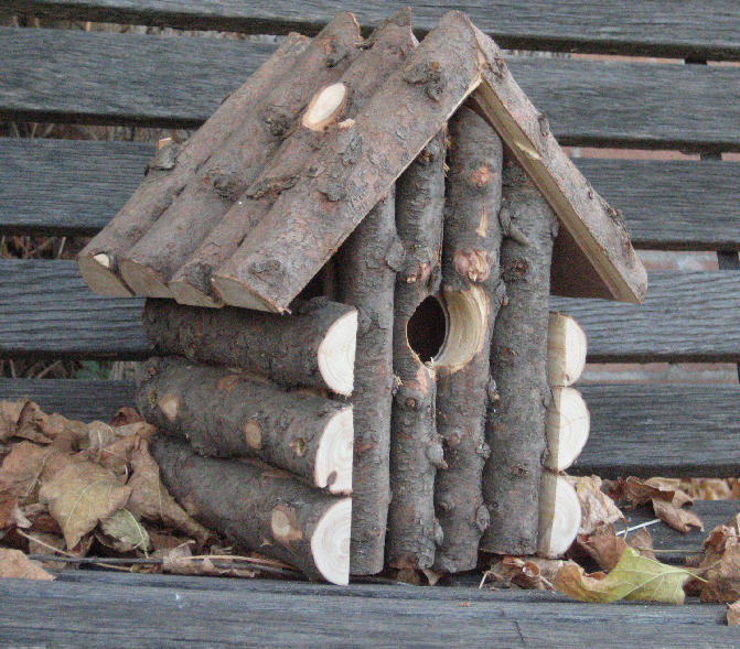 Bowen Birdhouses Log Cabin Birdhouse Spring Sale