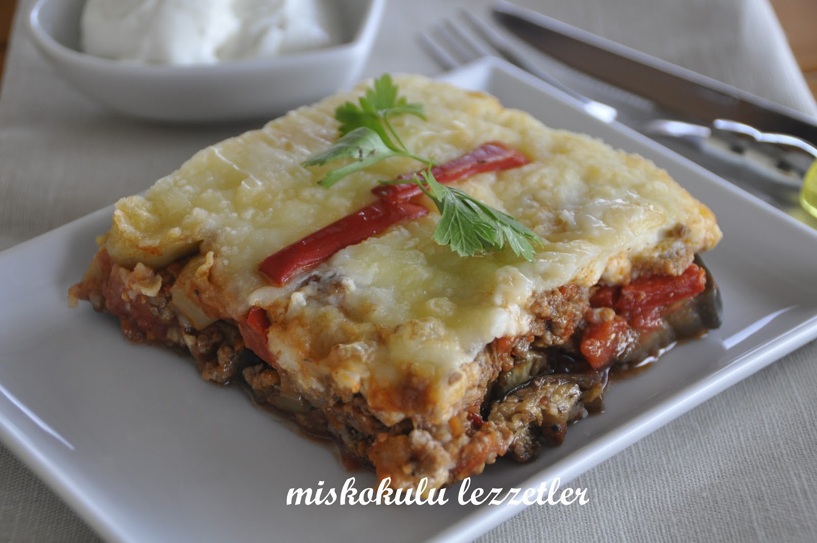 Beşemal Soslu Patates Oturtma Tarifi Beşemal Soslu Patates Oturtma Tarifi