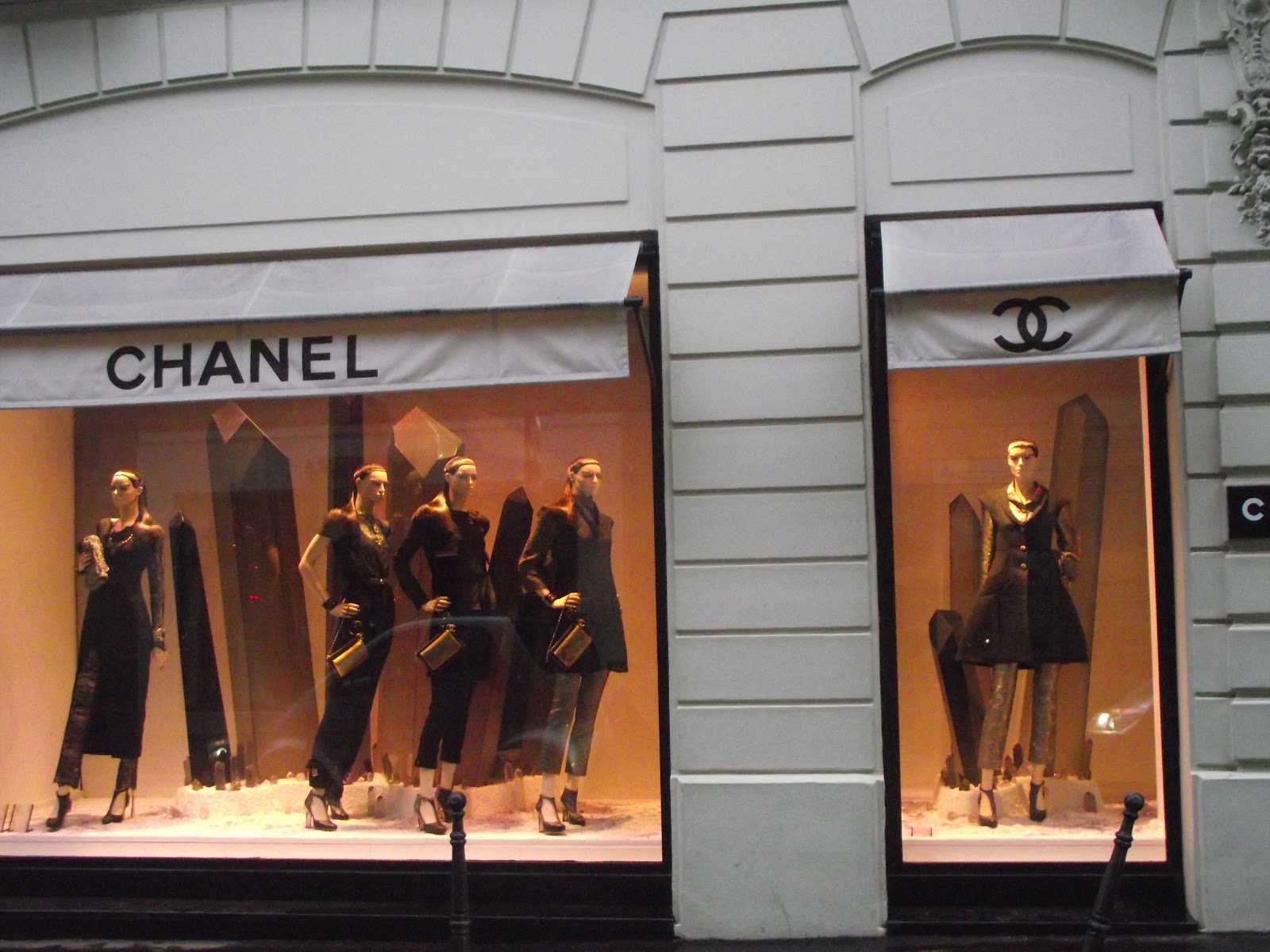 Club Fashionista: The Original Chanel Store: Rue Cambon 31, Paris, France