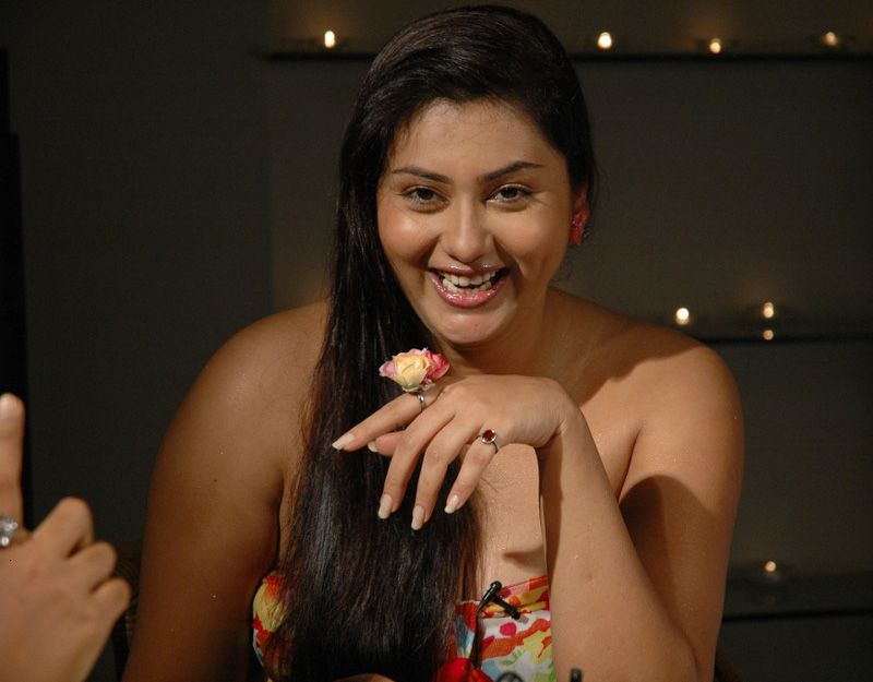 Namitha latest Pictures from latest Tamil Movie Namitha I Love You On Location wallpapers