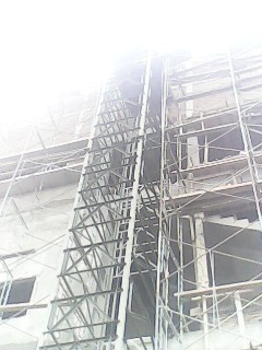 Lift Barang Sistem Knock Down: Lift Barang Sistem Knock Down