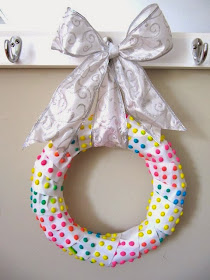 Sew Many Ways&hellip;: Easy Christmas Candy Wreath&hellip;