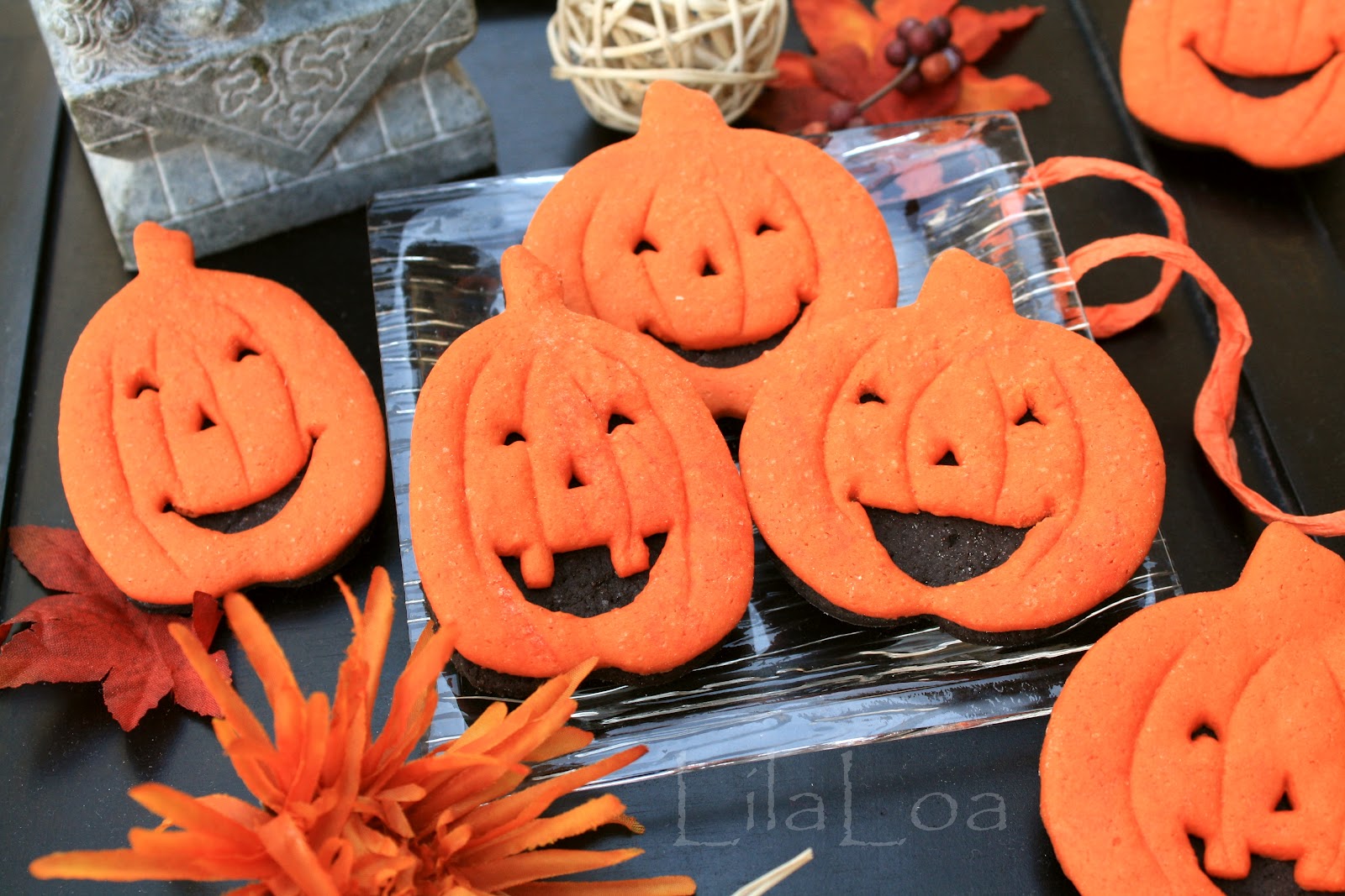 LilaLoa No Icing JackOLantern Cookies
