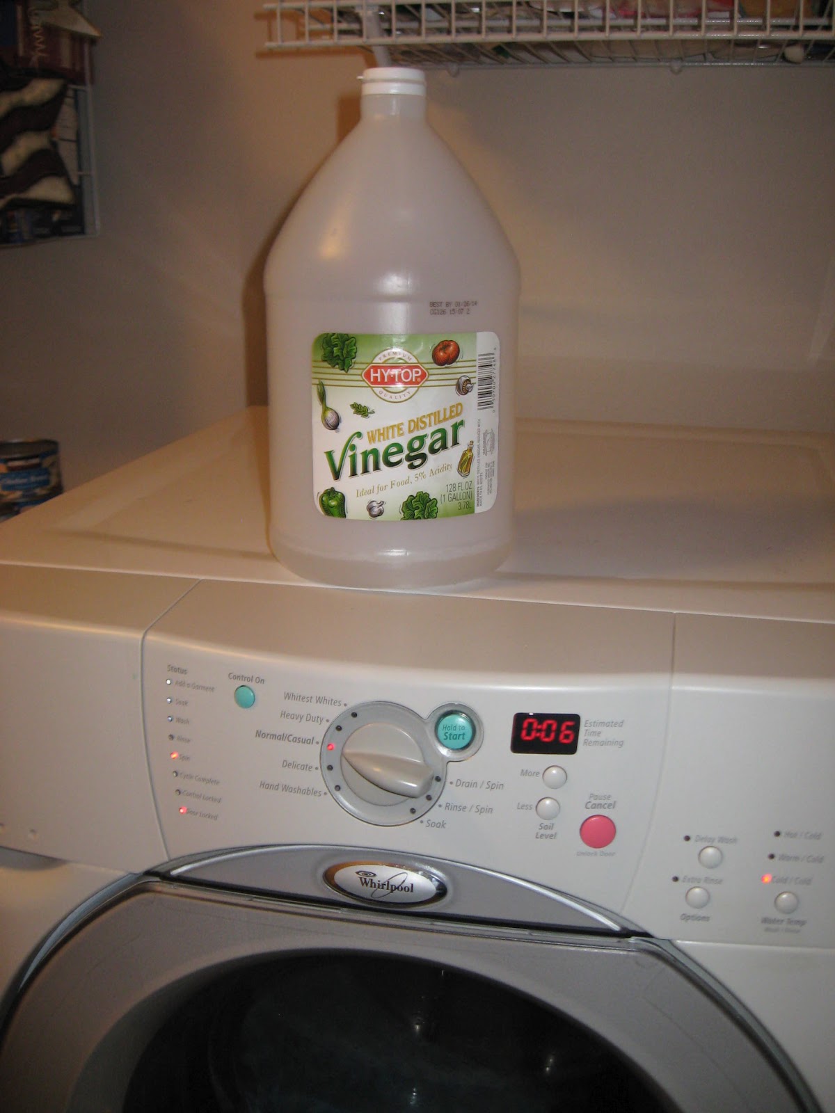 Sisters with Stuff Another case of Vinegar to the rescue......Stinky