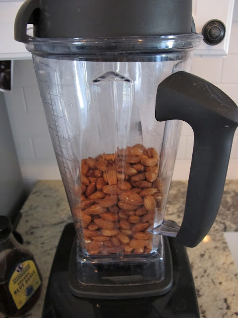 easy homemade almond butter recipe-4     dreambookdesign.com easy homemade almond butter recipe-4     dreambookdesign.com