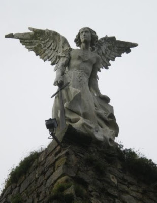 L’àngel exterminador (Josep Llimona i Bruguera)