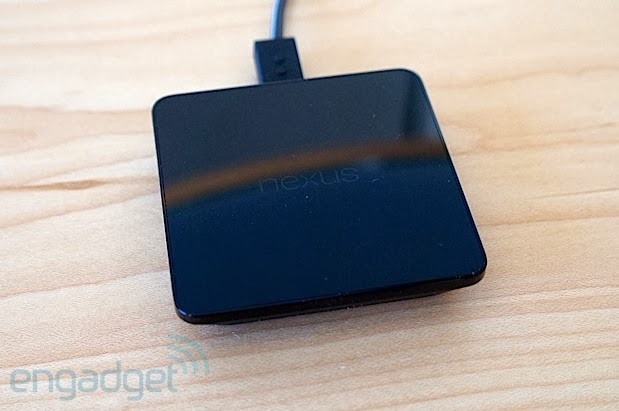 Nexus 5 Wireless Charging Pad