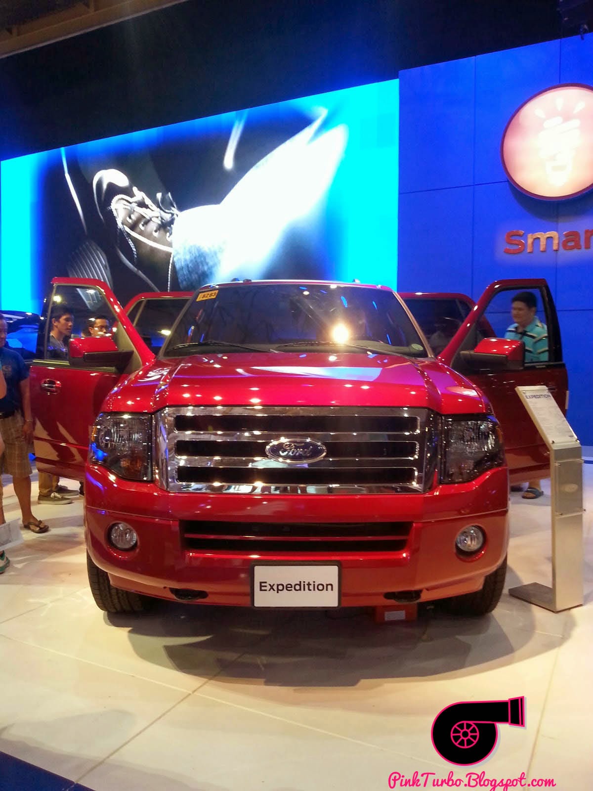 red ford expedition