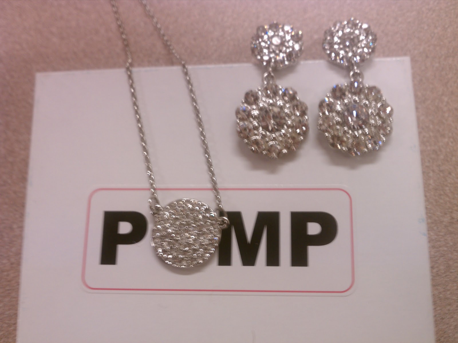 My POMP by Sharon Case Order Arrived. pomp jewelry starfish necklace. 