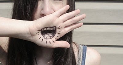 Kata kata sindiran halus untuk Teman yang Munafik - Sekedar Puisi Cinta