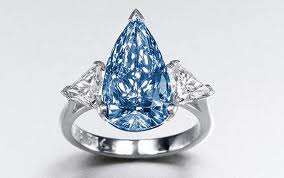 are you people who are generous and likes things that glamorous then tiffany diamond is perfect for you the ring is attached with a 1479 carat oval - Most Expensive Wedding Ring In The World are you people who are generous and likes things that glamorous then tiffany diamond is perfect for you the ring is attached with a 1479 carat oval - Most Expensive Wedding Ring In The World
