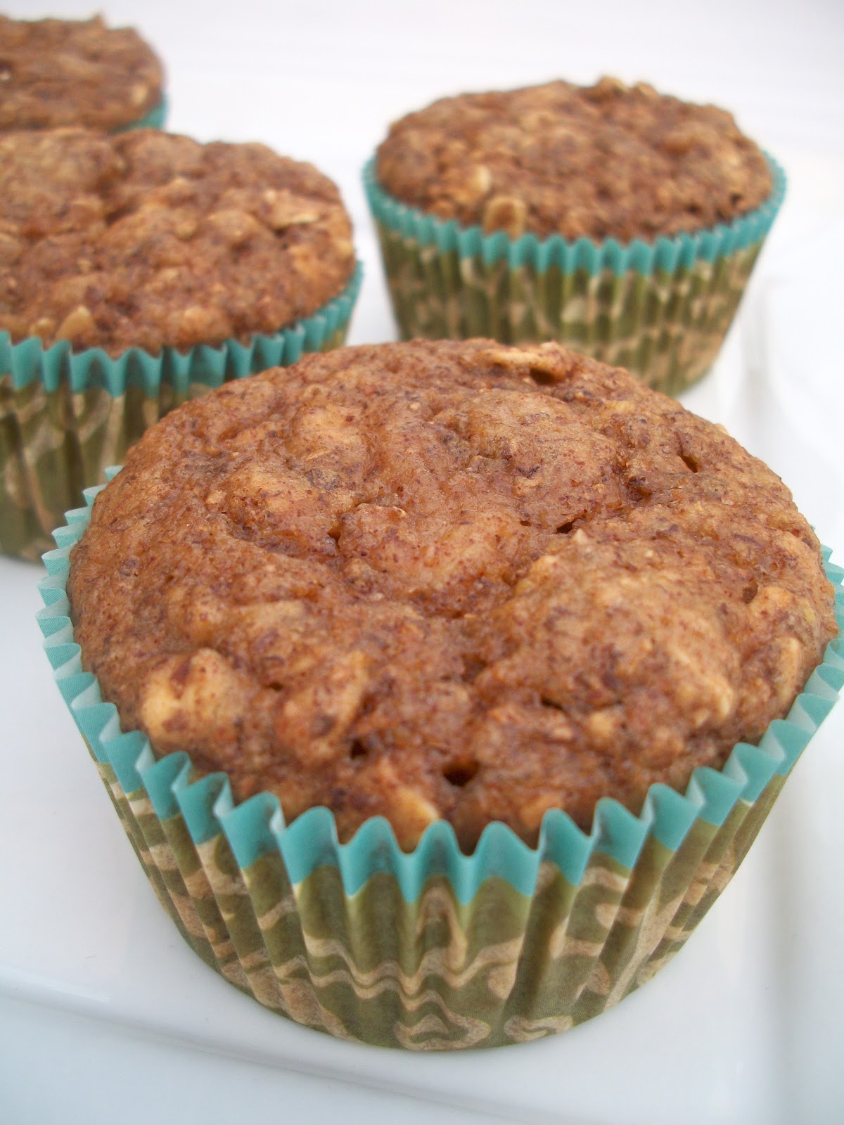 Brooke Bakes Oatmeal Banana Flax Muffins