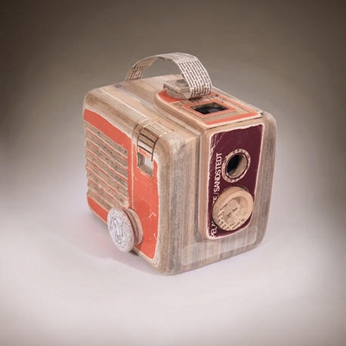 09-Brownie-Hawkeye-Ching-Ching-Cheng-Vintage-Camera-Sculptures-Made-of-Books-and-Maps-www-designstack-co