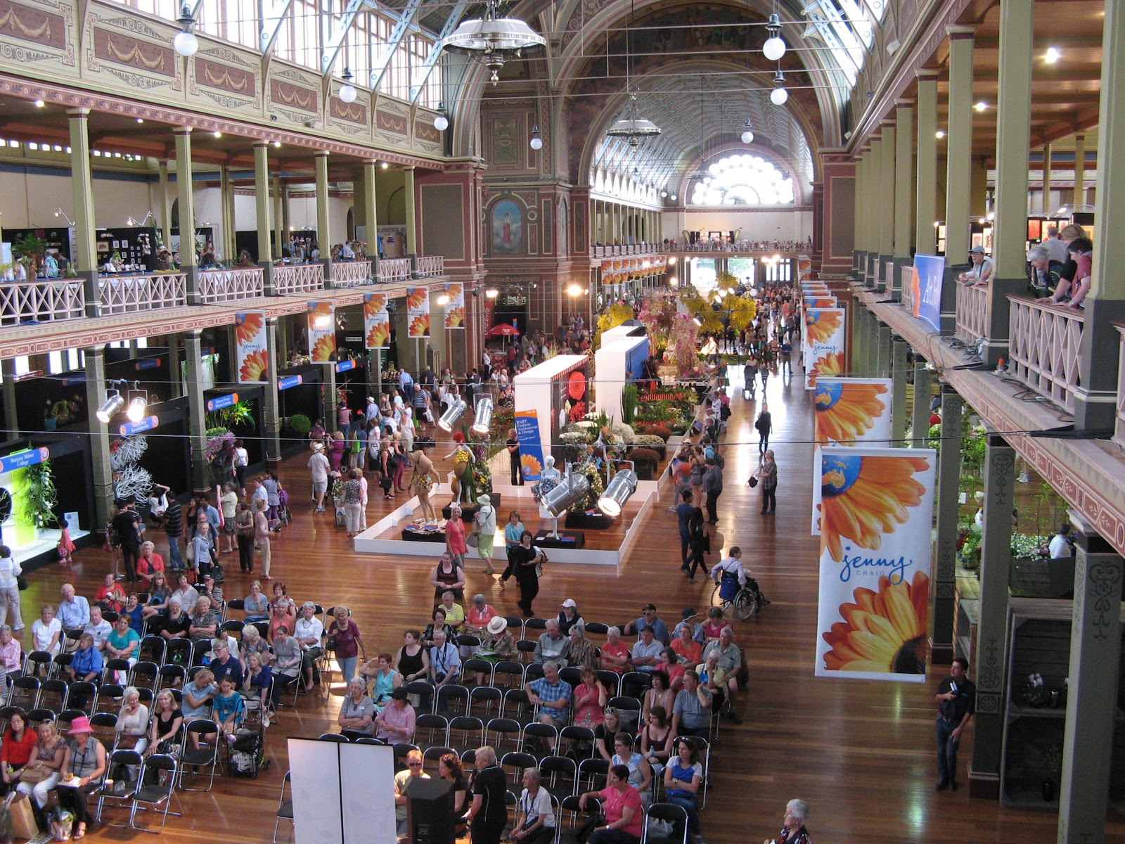 ROADSIDE IKEBANA MELBOURNE INTERNATIONAL FLOWER and GARDEN SHOW