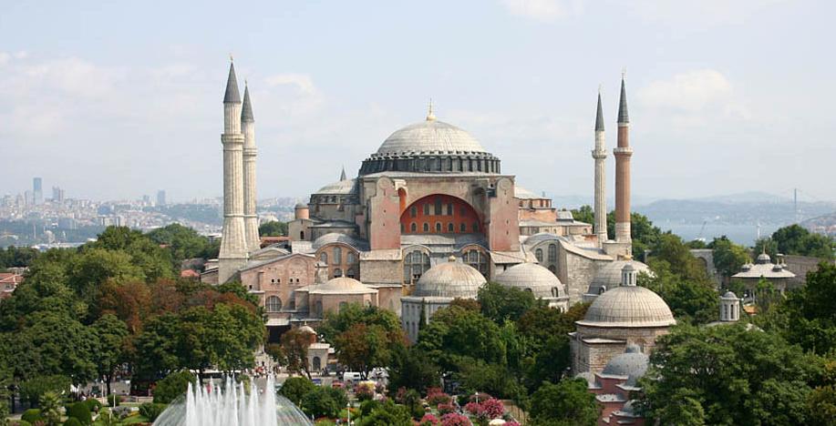 Istanbulda Gezilecek Gidilecek Yerler Sultanahmet E Gidiyoruz Topkapi Sarayi Ayasofya Muzesi Yerebatan Sarnici Gulhane Parki