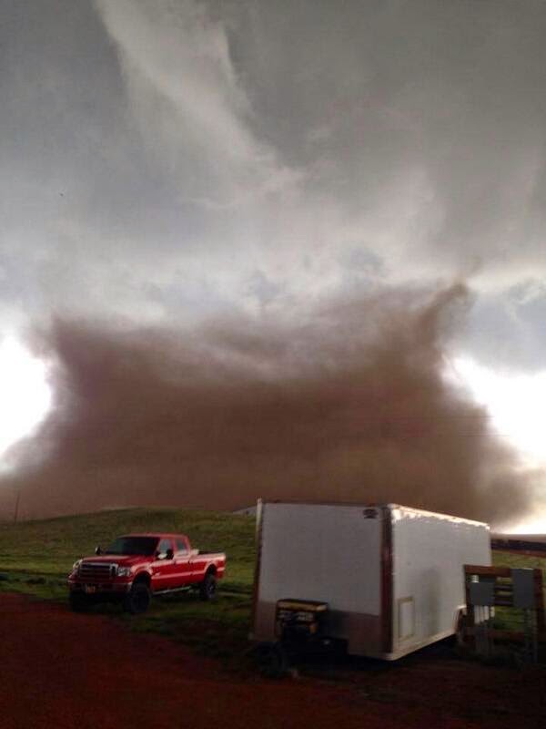 Matt's Weather Rapport North Dakota Tornado Injures 9 Oil Workers