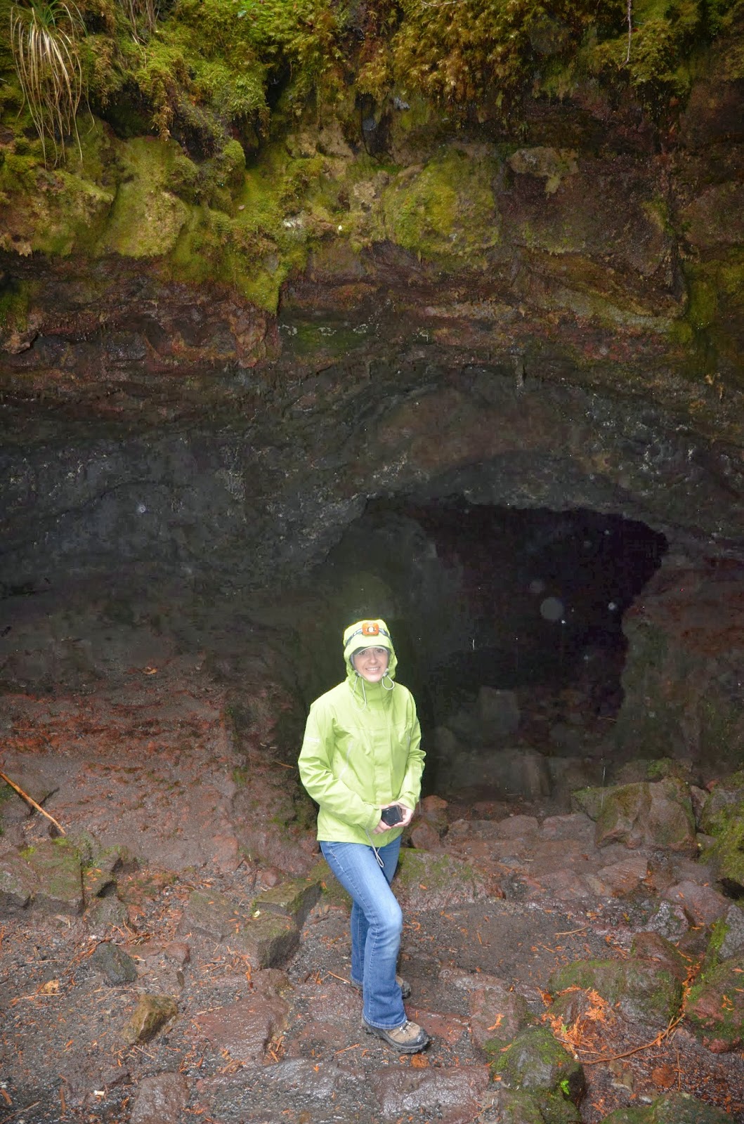 The Life and Travels of The Ellingers Ape Cave & Lower Falls Creek