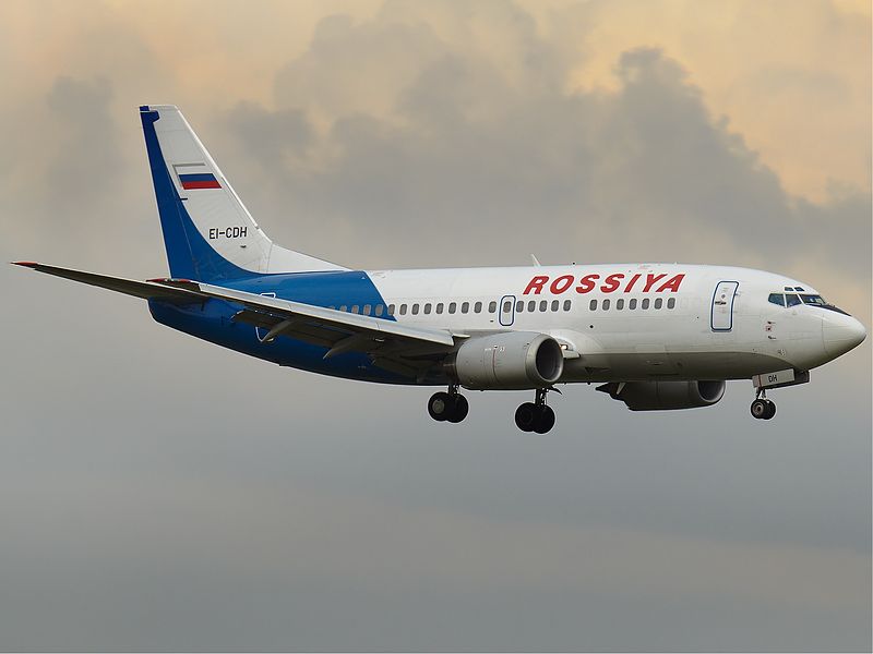 [Image: 800px-Rossiya_Boeing_737-500_Karpezo.jpg]