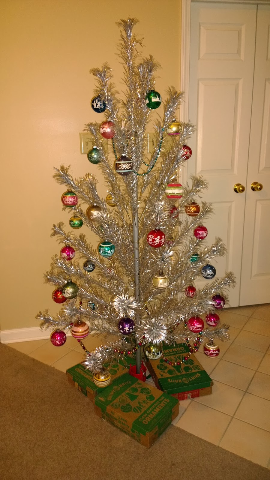 Melissa's Antiques O, Aluminum Tree!