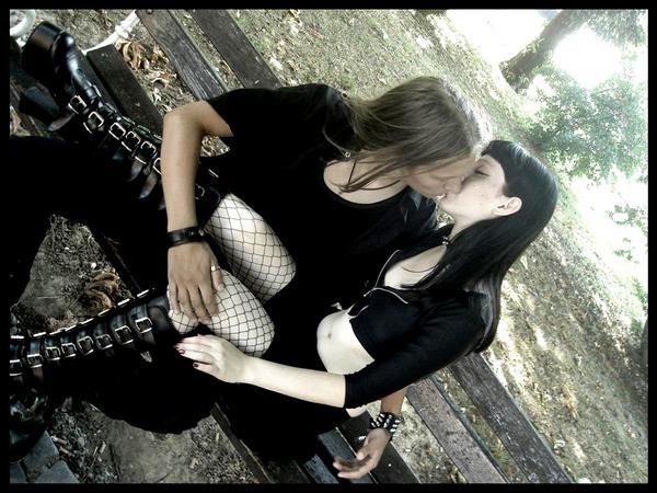 Lesbian Goth Pussy Naked Pictures 1