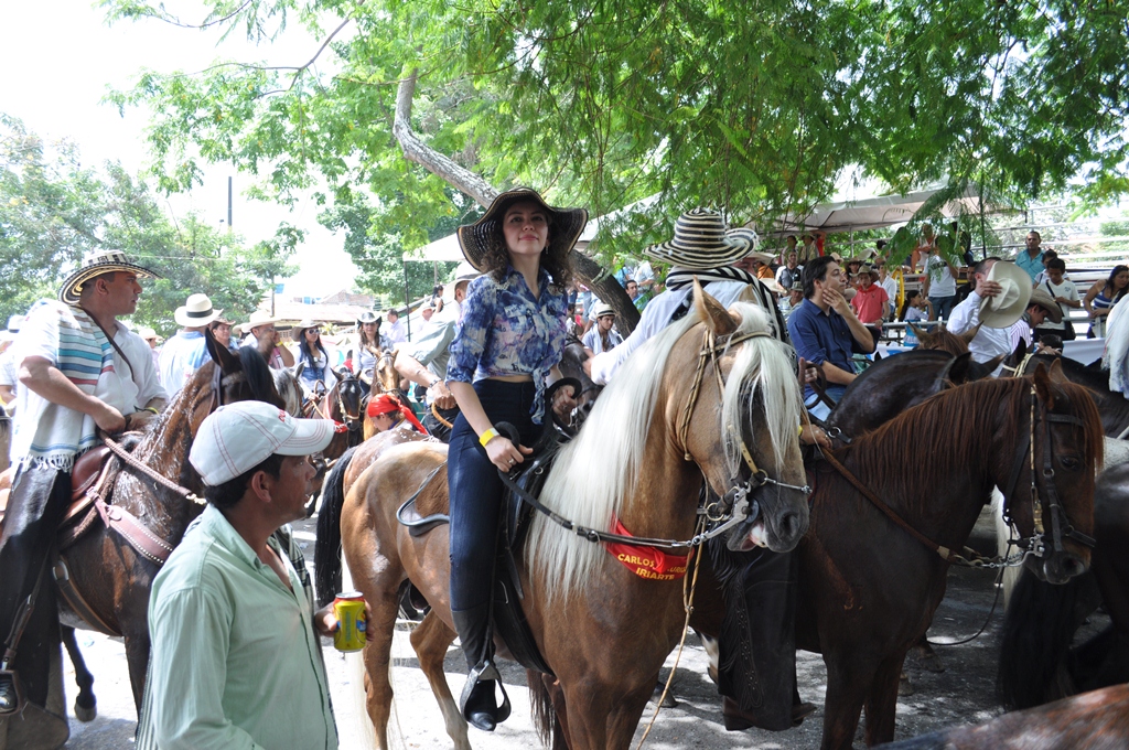 Neiva Huila Colombia CABALGATA 30 DE JUNIO 2011