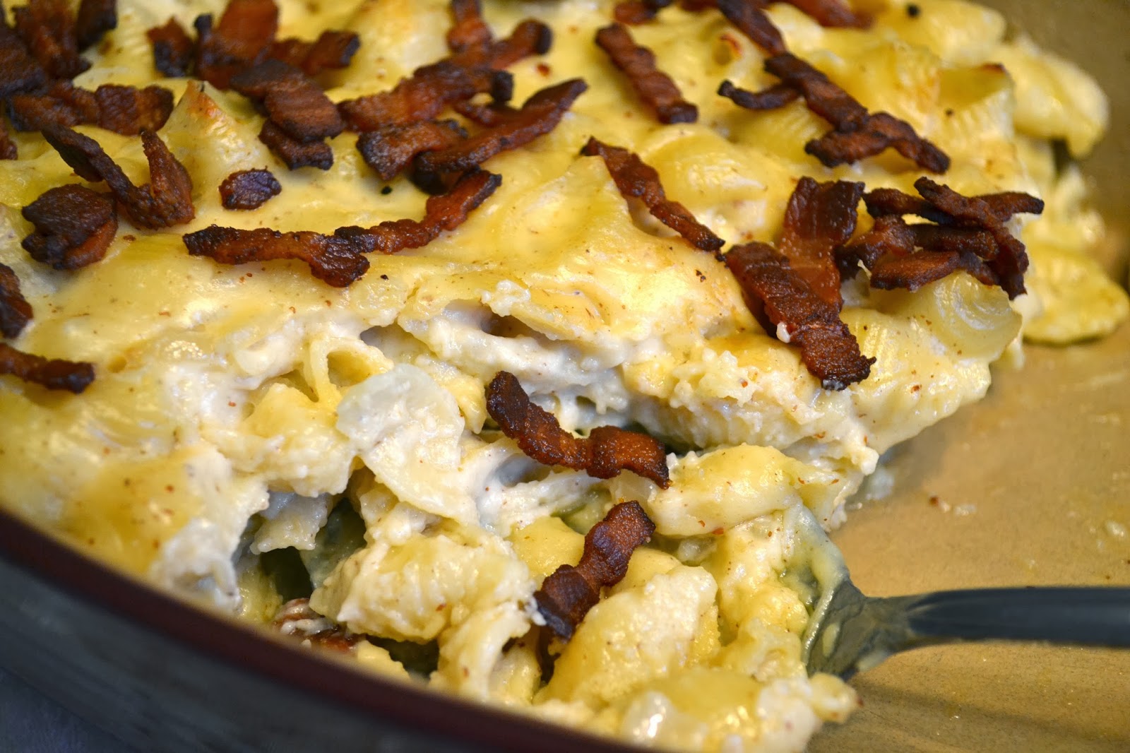 A Taste of Alaska Mac & Cheese with Bacon