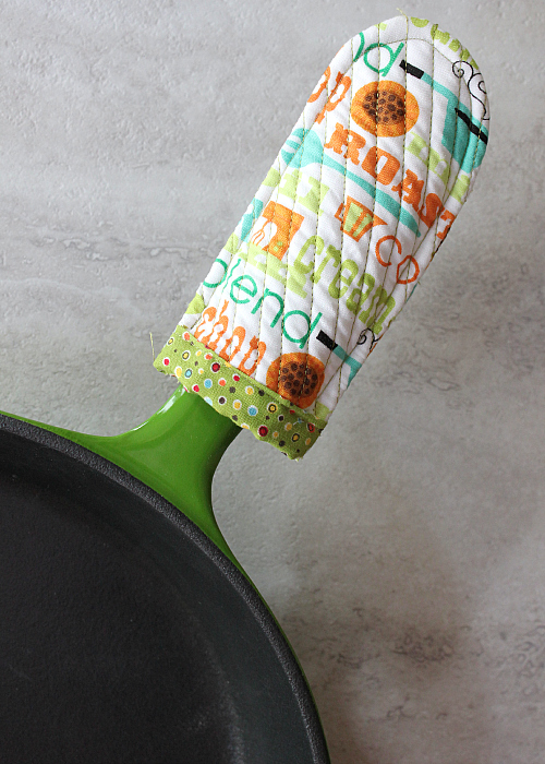 love, laurie d.i.y. pot holders