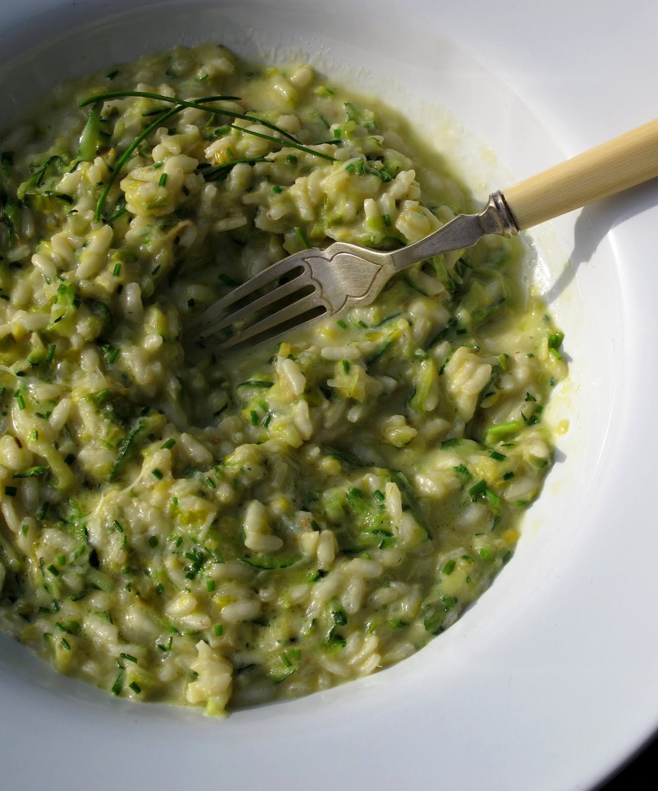 Hunger and Sauce Creamy courgette, leek and lemon risotto