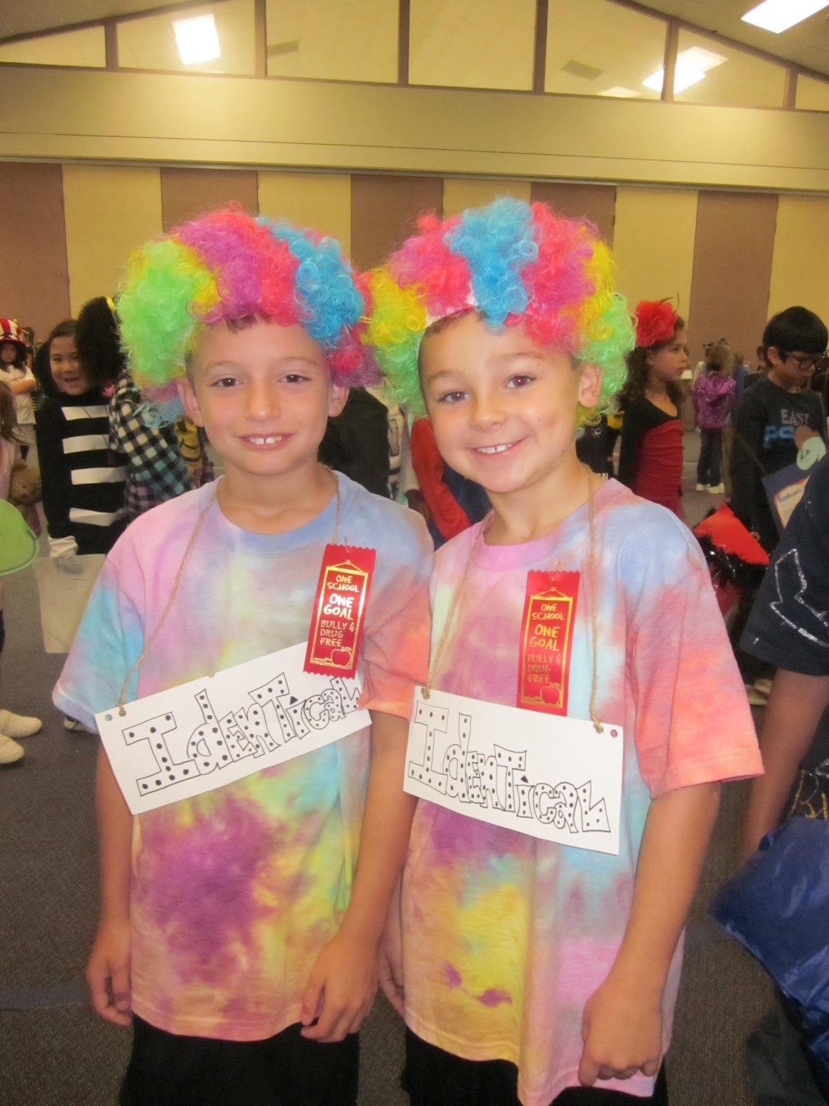 4th Grade's a Hoot: Vocabulary Parade = Fun!