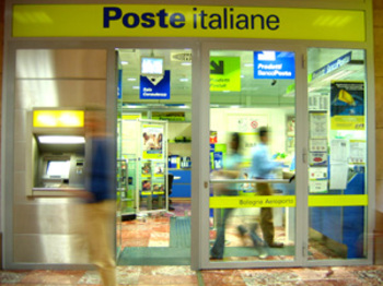 Poste italiane vende case ma vieta lacquisto agli immigrati ... Poste italiane immigrazione