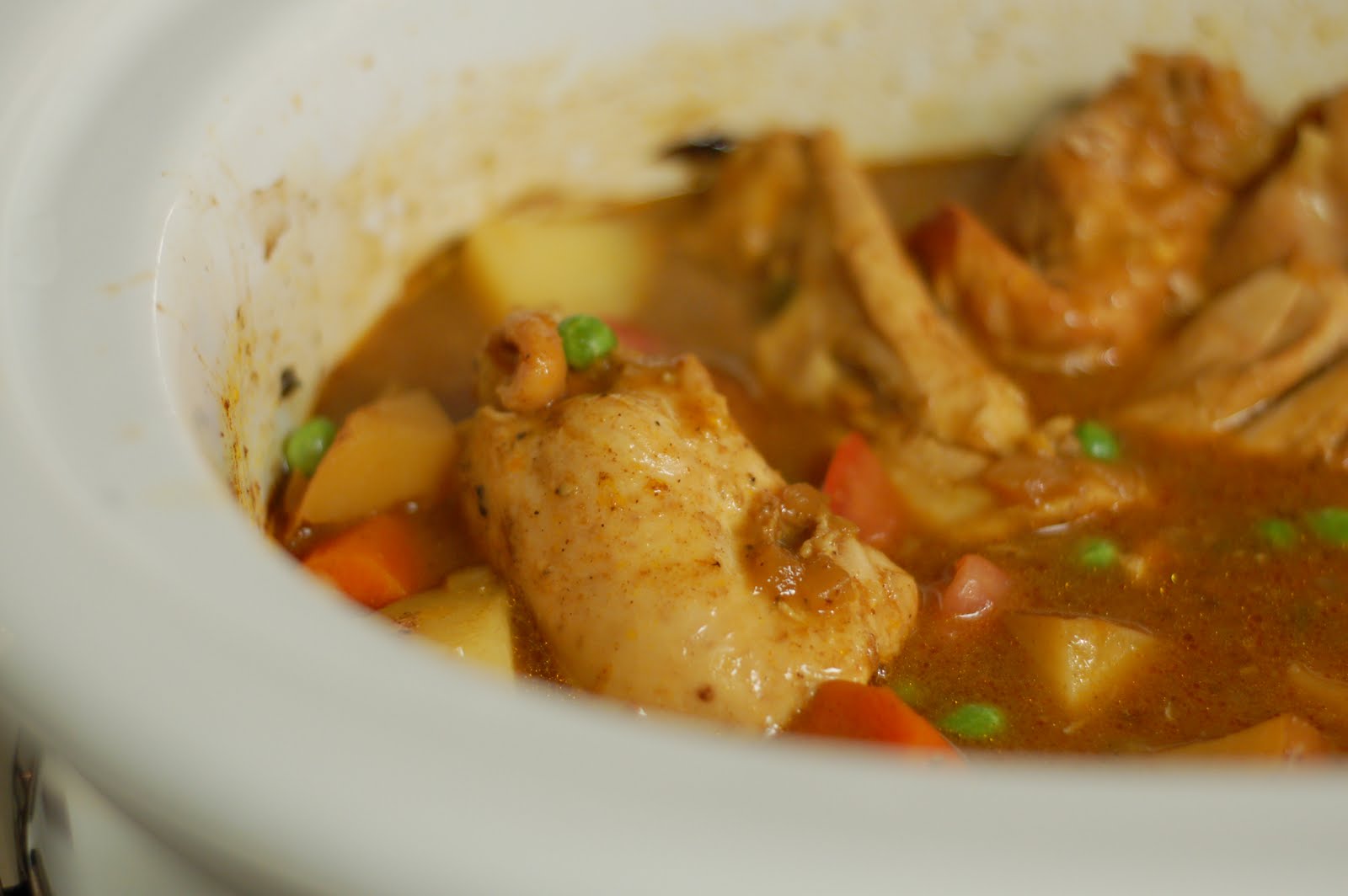 SlowCooker Curried Chicken with Potatoes, Carrots and Peas lb's good spoon
