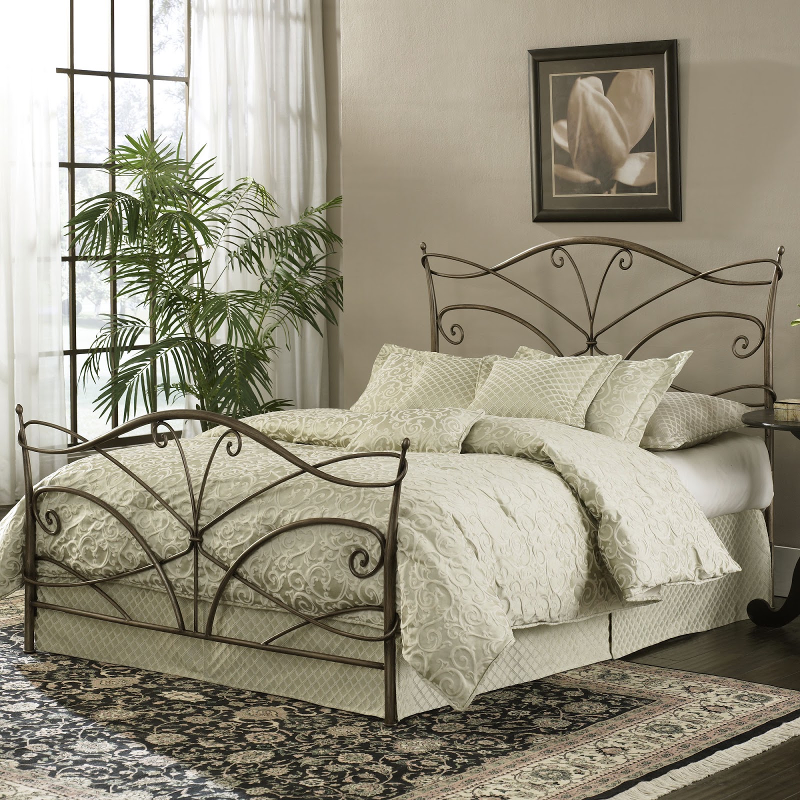 Vitanda vya chuma...... karibu utoe oda.....vitanda ni bila godoro.. na usafiri ni juu ya mteja