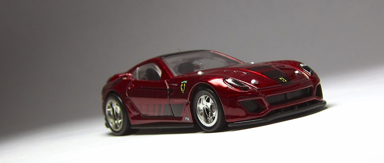 hot wheels ferrari 599xx super treasure hunt 2012