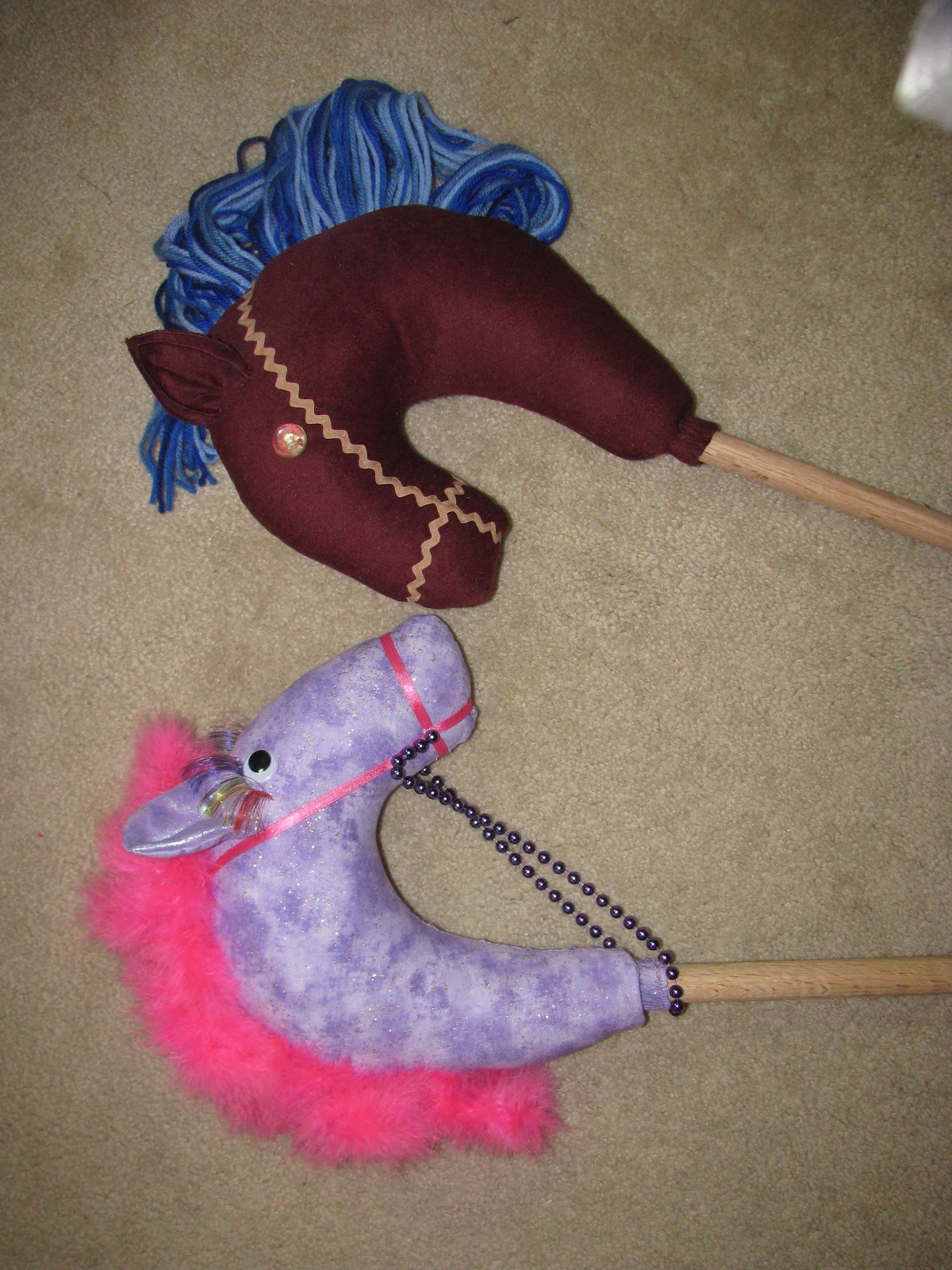 The Craft Lifters Stick Ponies