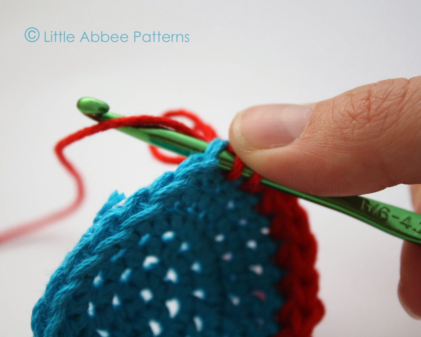 TECHNIQUE Loop Stitch