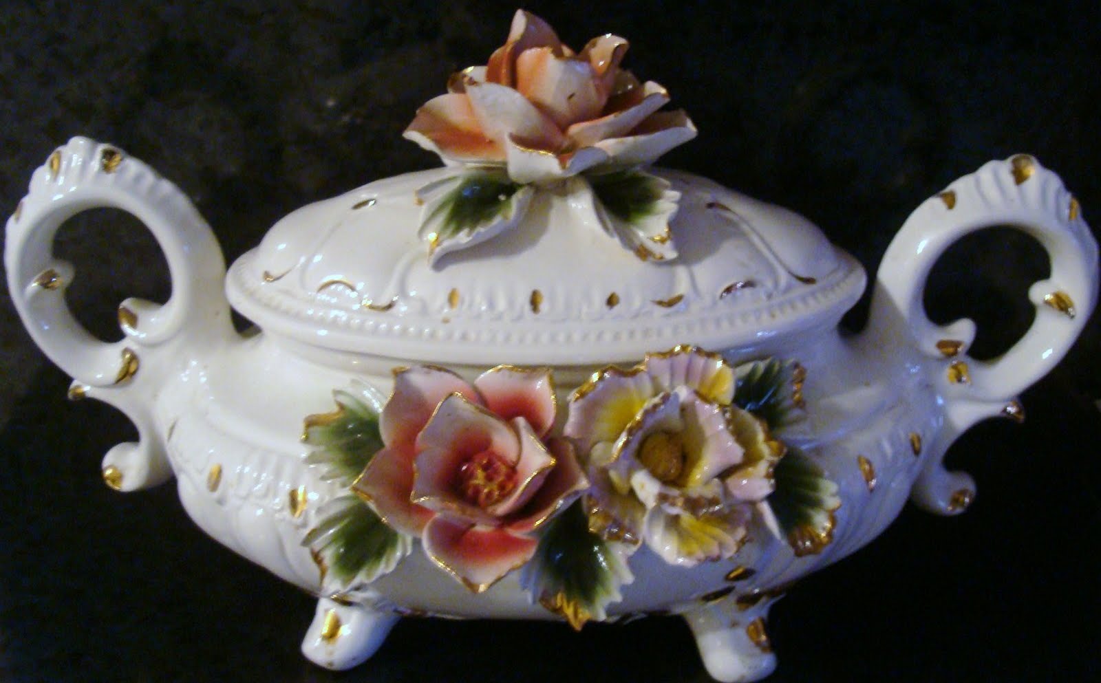 Ebay Hoarding, Tag Sale, Thrift Store, Shopaholic! Capodimonte Made