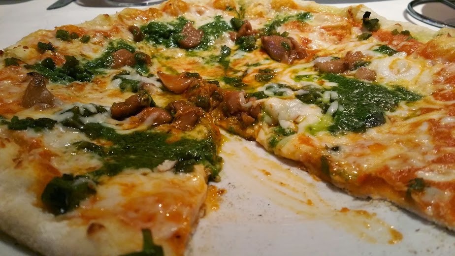 Napa Farmhouse 1885™ Spicy Pizza with Garlic Confit & Pesto