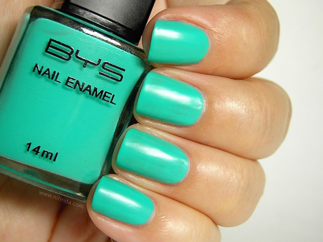 BYS Colour Change Nail Enamel in Blue. I'm not sure why is this shade called