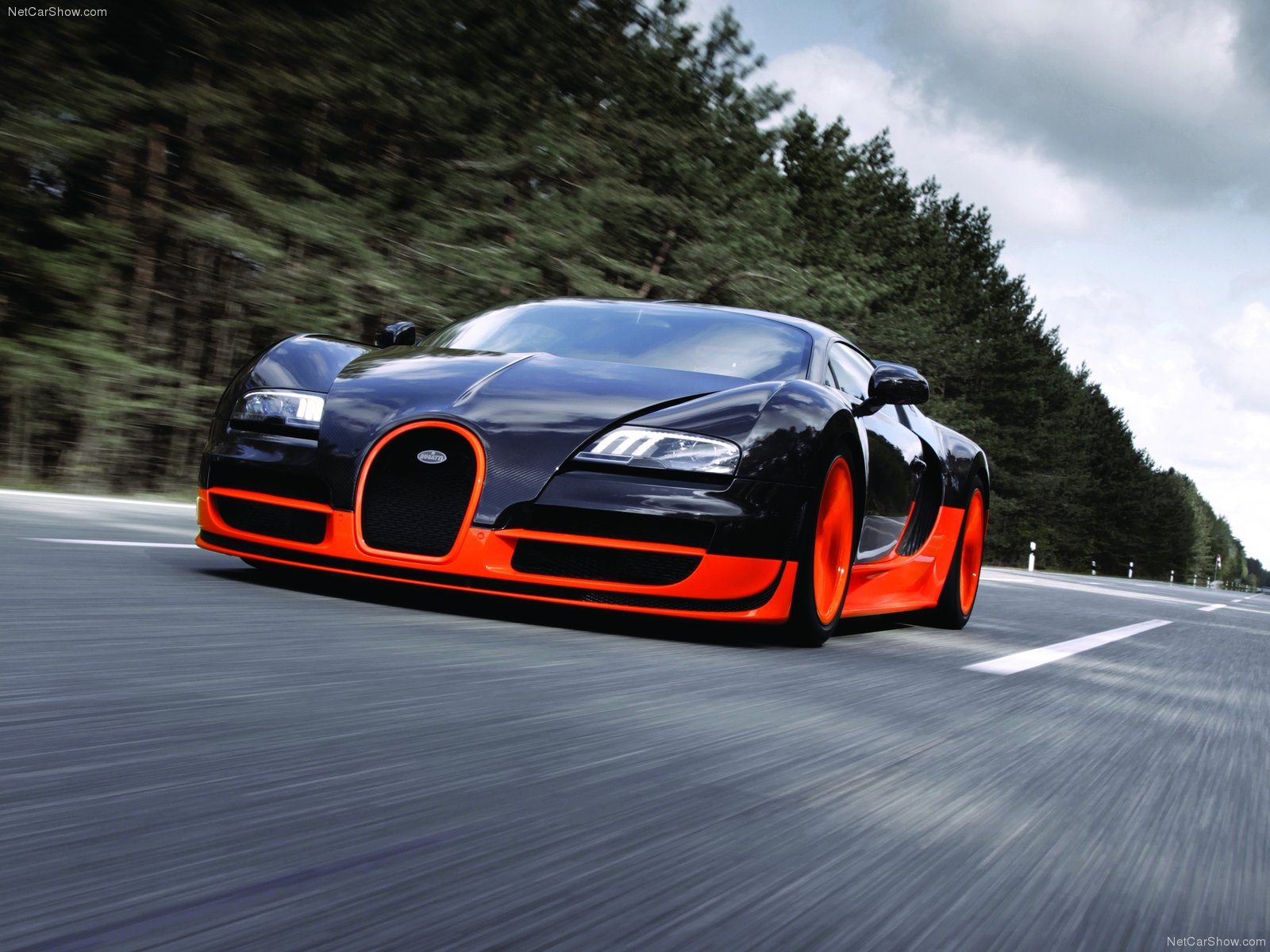 Wallpaper Mobil Sport Bugatti