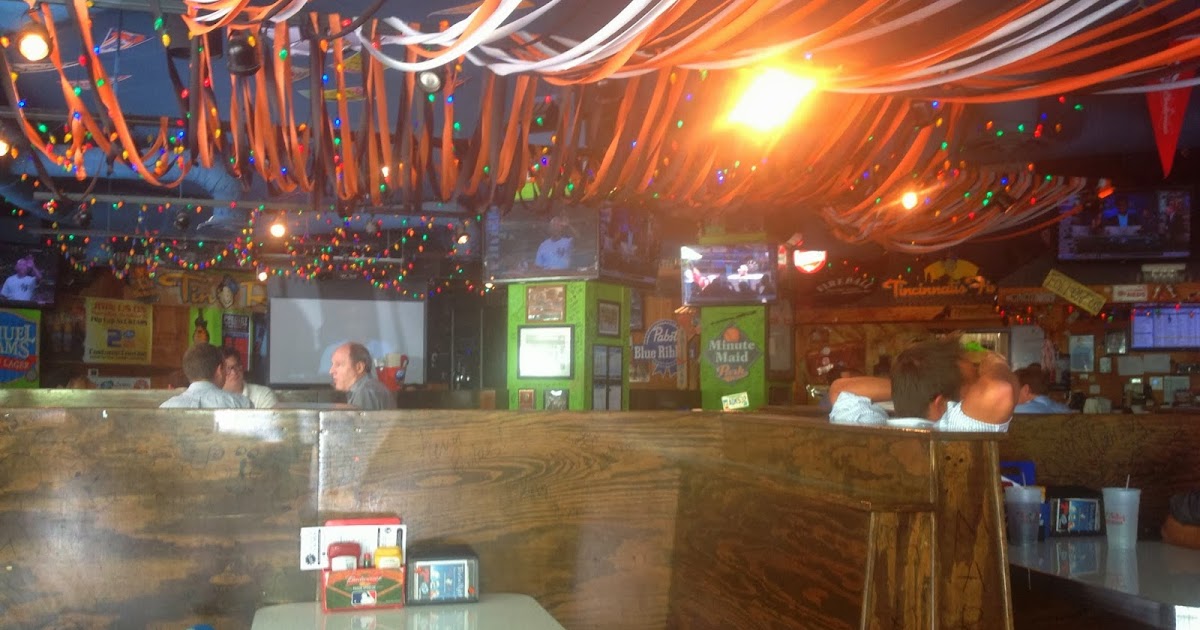 Restaurant Review Tin Roof at the Banks Cincinnati, OH The Food Hussy!