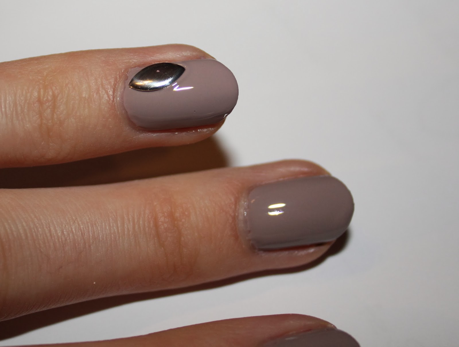 How To Apply Nail Studs/Decals Jessicaclaranoelle